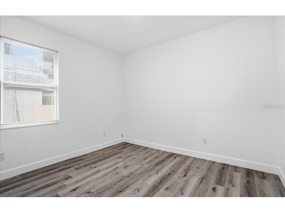 1535 13th Street S Saint Petersburg FL 33705 TB8482238 image23