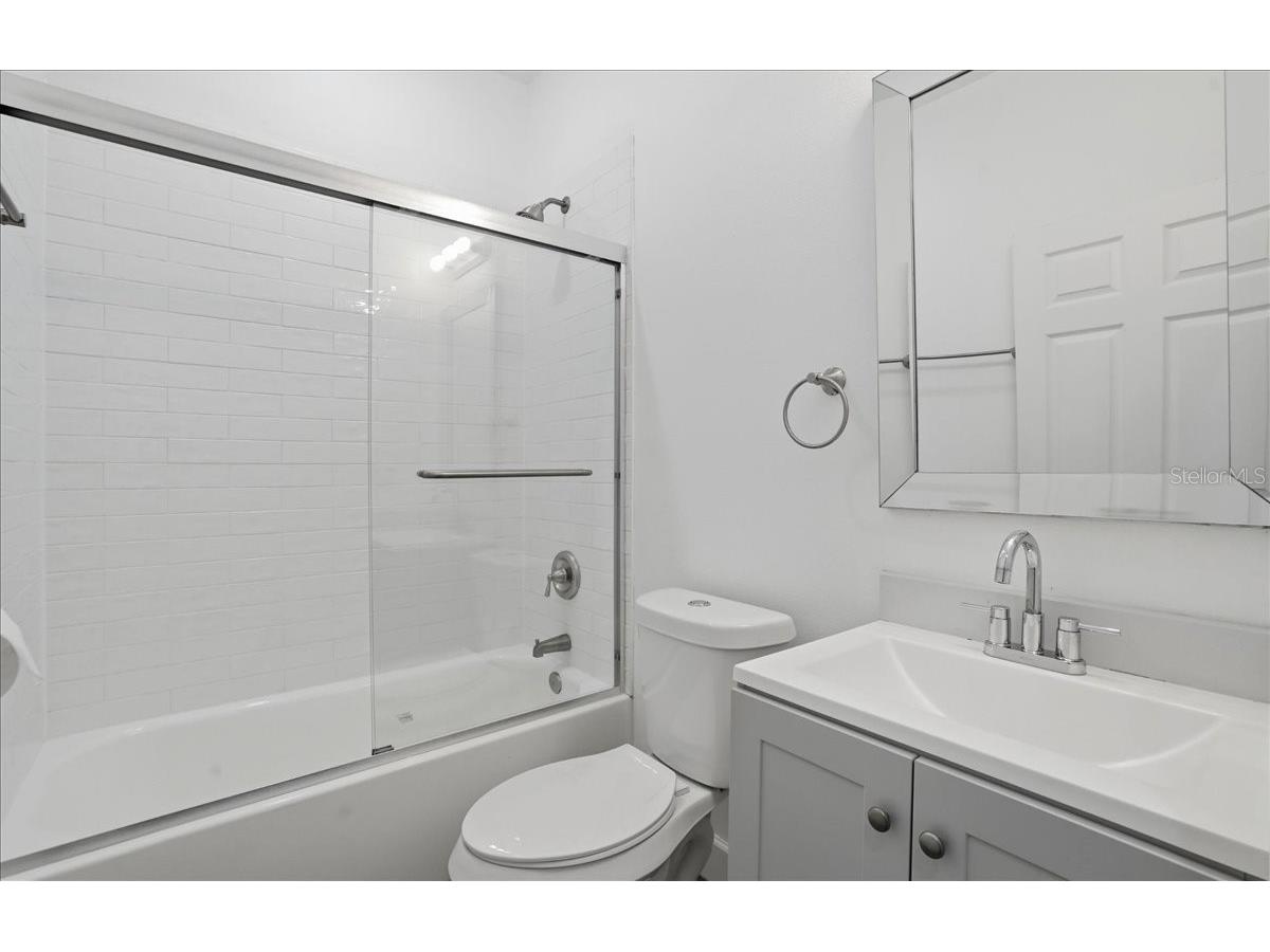 1535 13th Street S Saint Petersburg FL 33705 TB8482238 image25