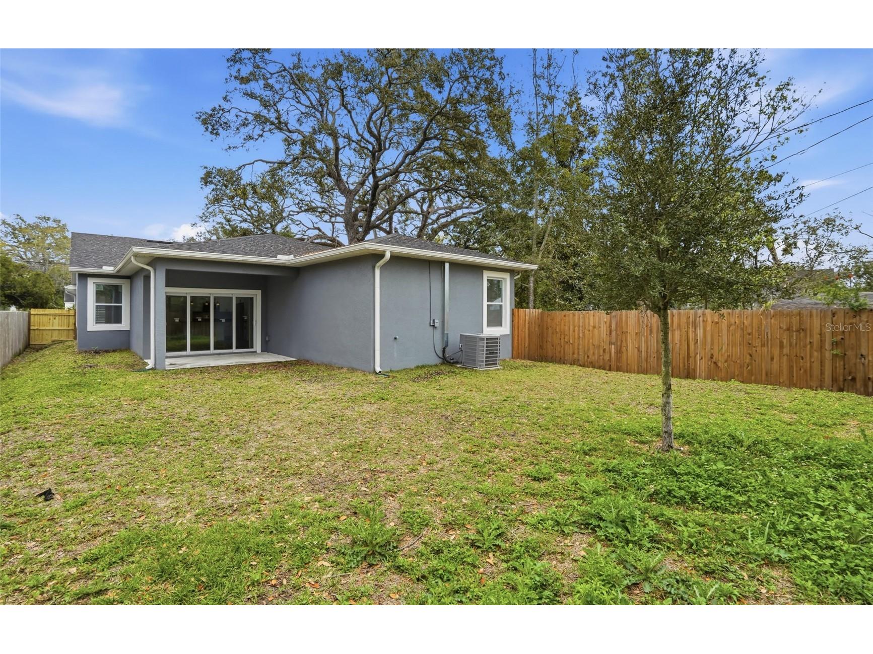1535 13th Street S Saint Petersburg FL 33705 TB8496520 image33