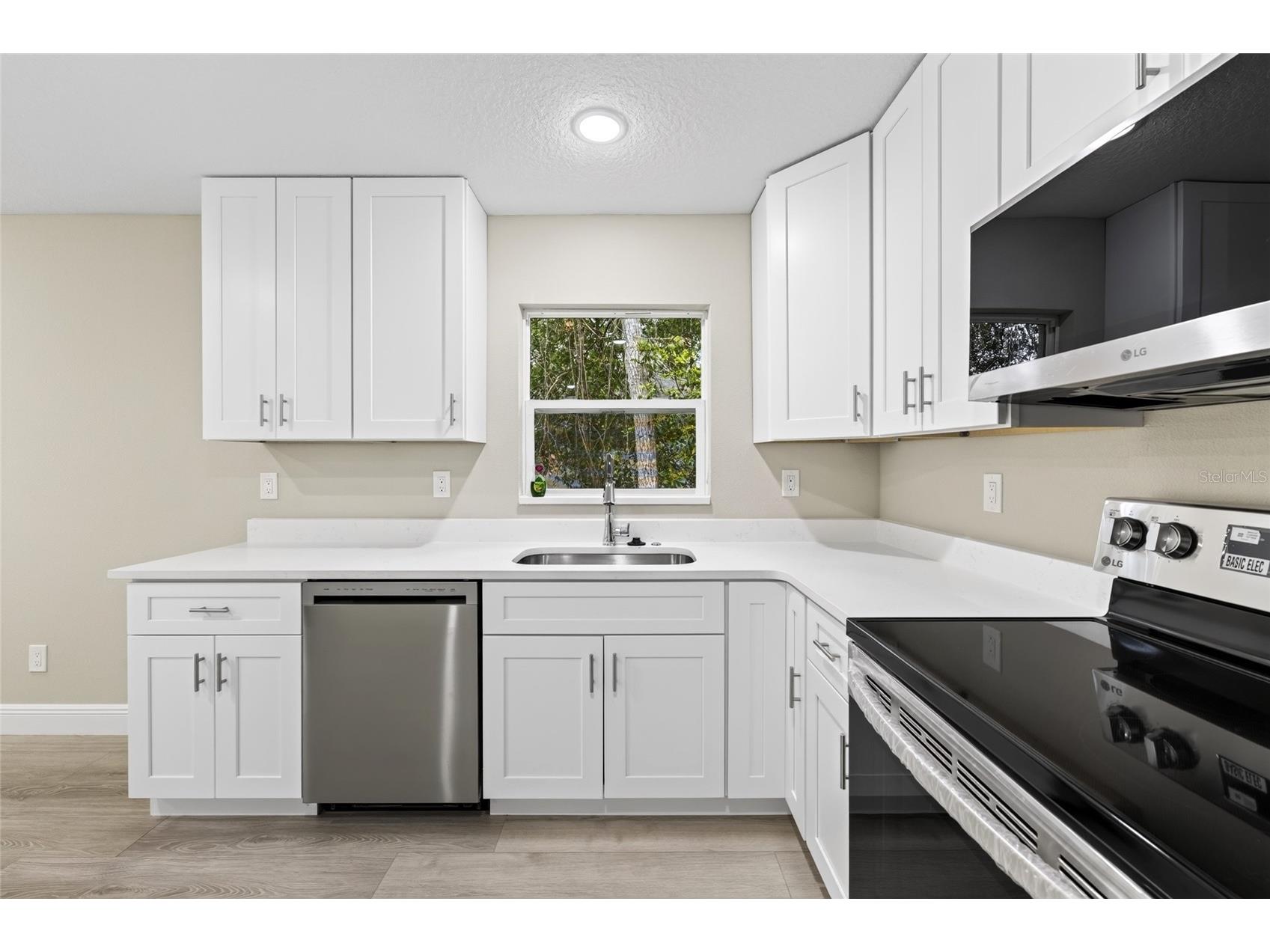 1535 18th Street Orange City FL 32763 O6417509 image23