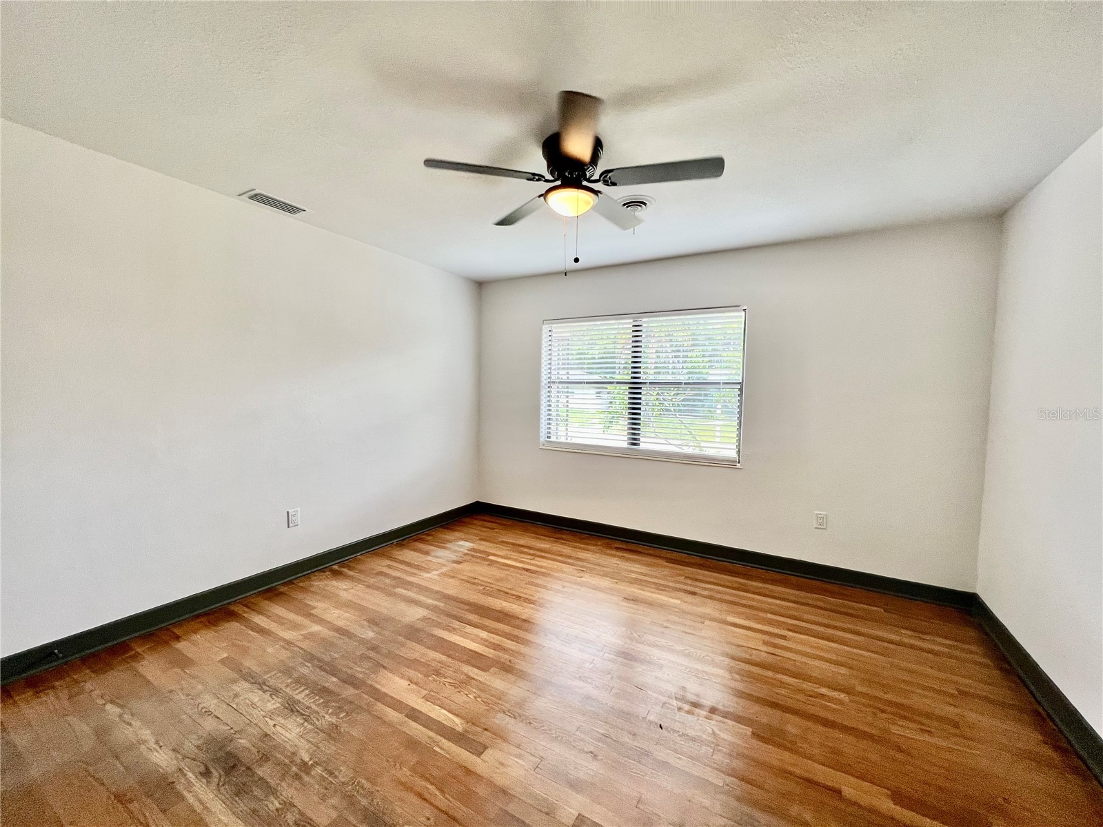 1535 Grove Street Clearwater FL 33755 TB8505330 image16