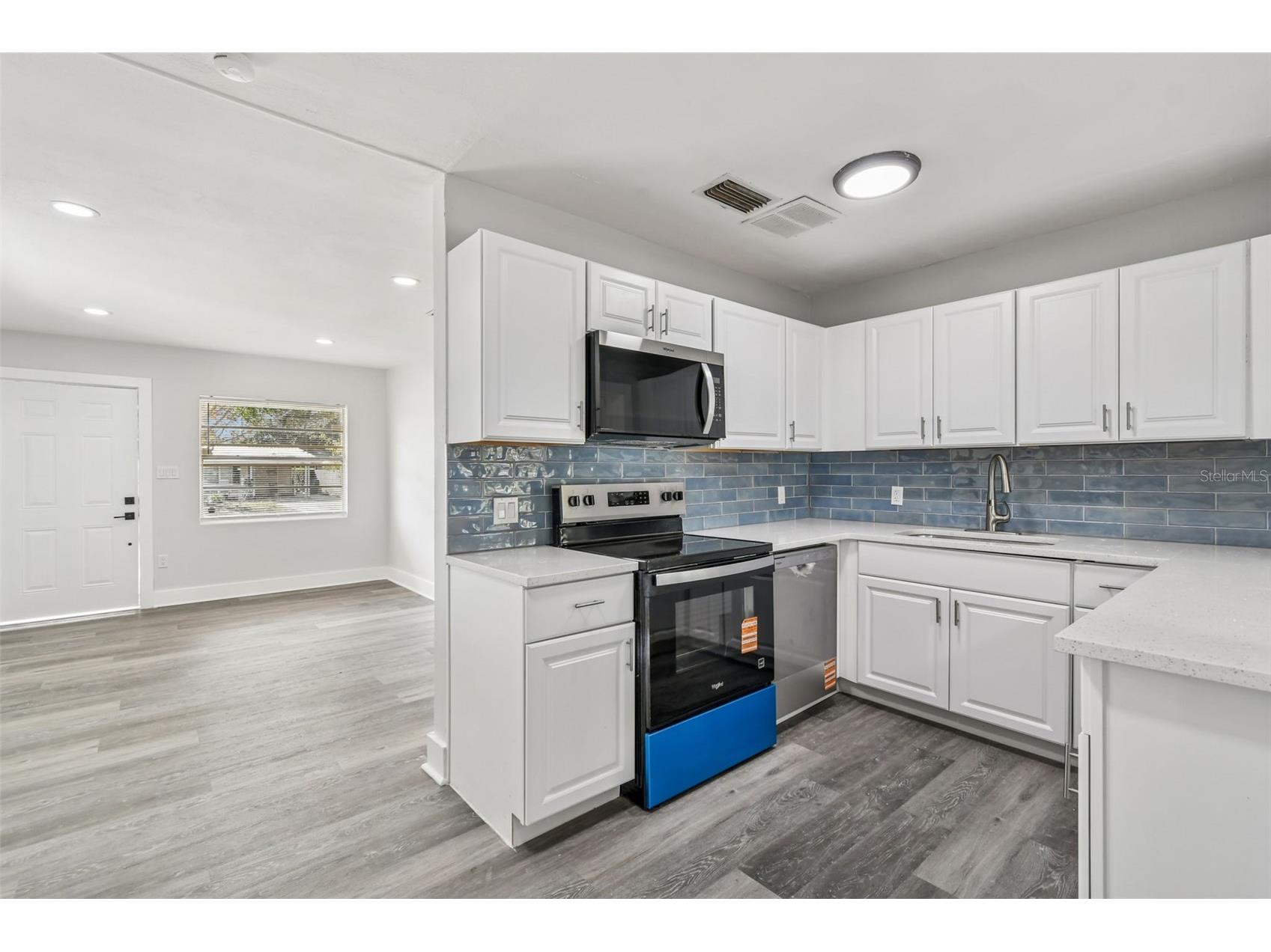1535 Hialeah Street Orlando FL 32808 TB8473120 image12