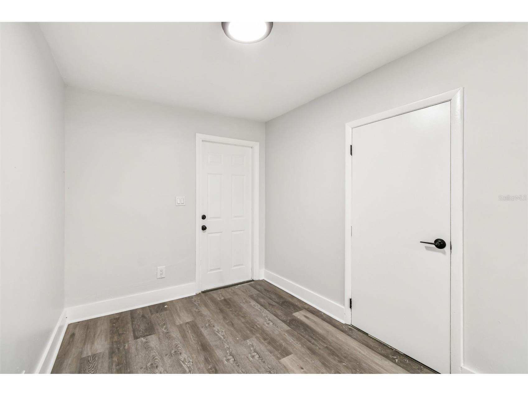 1535 Hialeah Street Orlando FL 32808 TB8473120 image25