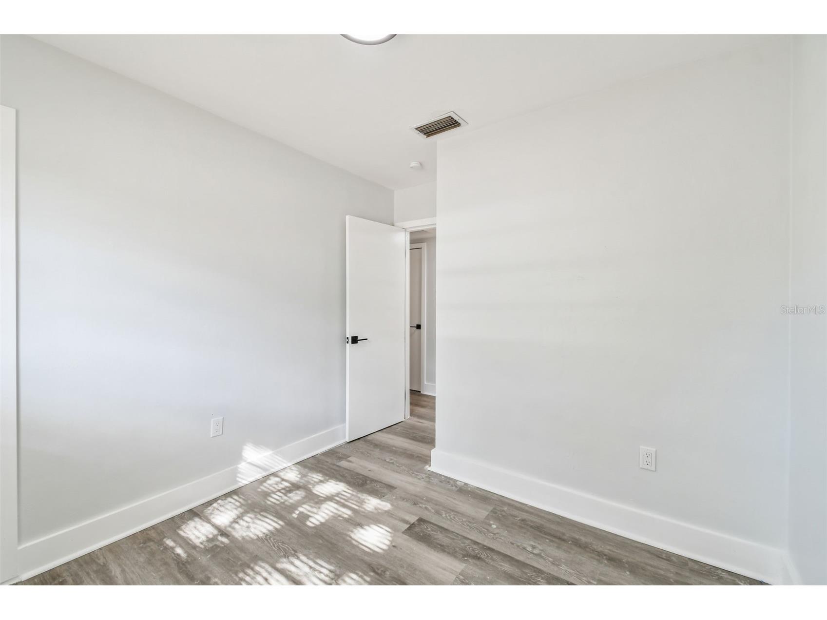 1535 Hialeah Street Orlando FL 32808 TB8473120 image29