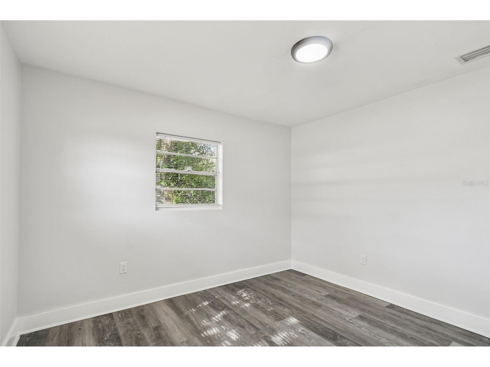 1535 Hialeah Street Orlando FL 32808 TB8473120 image38