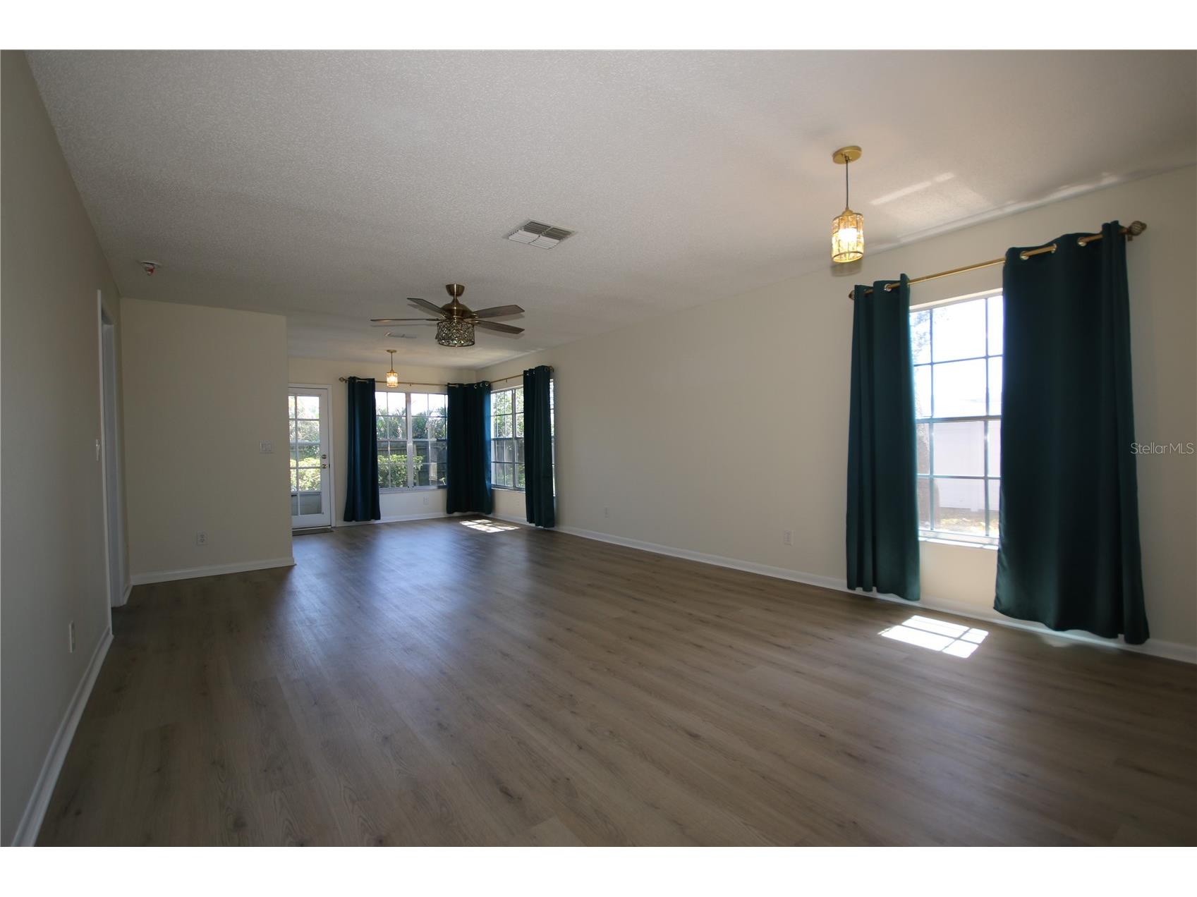 1535 Nursery Road #403 Clearwater FL 33756 TB8522582 image7