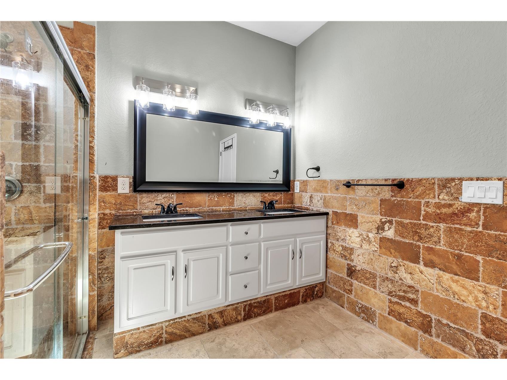 1536 25th Street Sarasota FL 34234 A4694175 image16