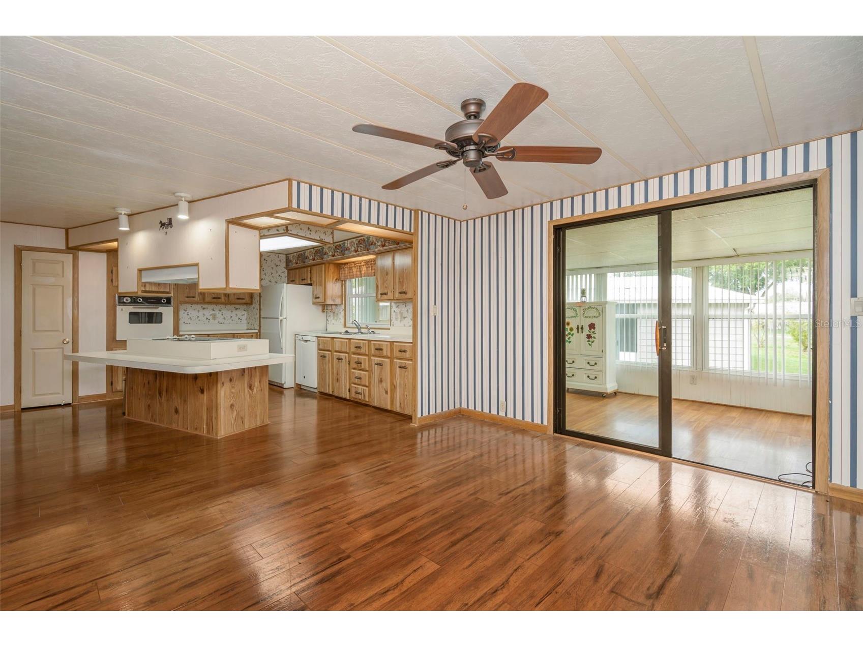 1536 Longbow Drive Lakeland FL 33810 TB8529335 image4