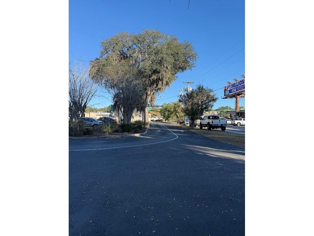 1536 S Pine Avenue Ocala FL 34471 OM714982 image21
