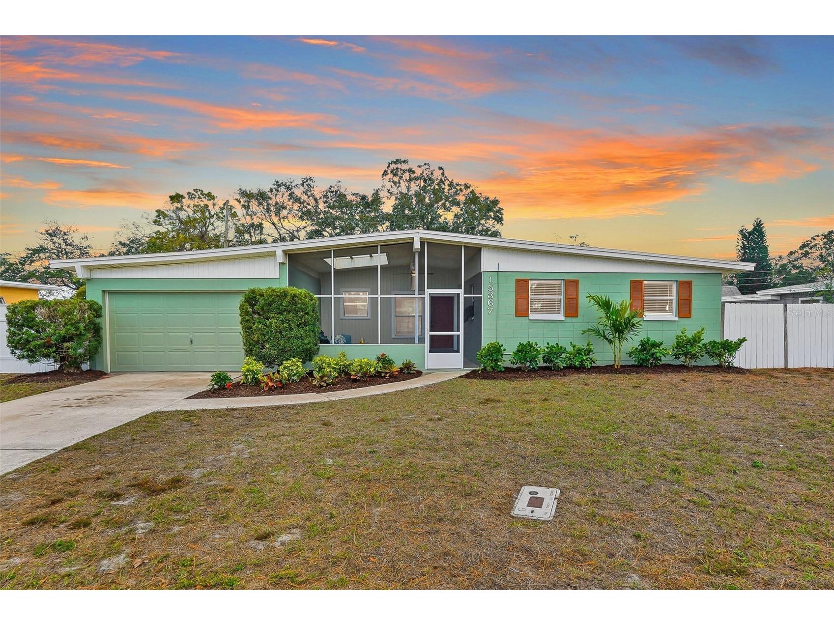 15367 Bedford Circle E Clearwater FL 33764 TB8463474 image1