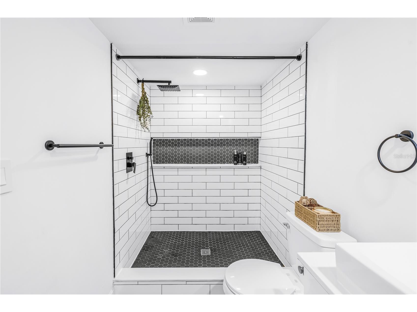 1537 39th Street S Saint Petersburg FL 33711 TB8522917 image21