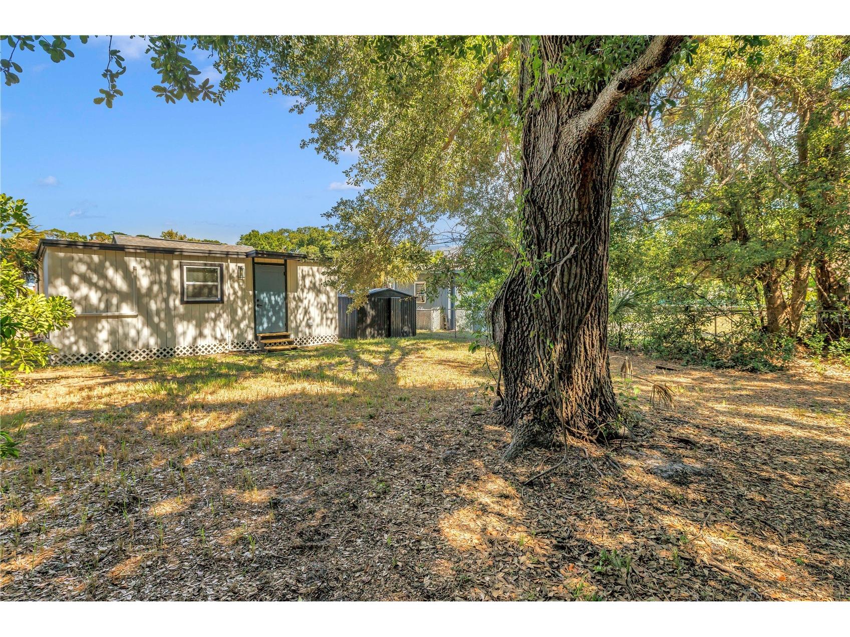 1537 39th Street S Saint Petersburg FL 33711 TB8522917 image33