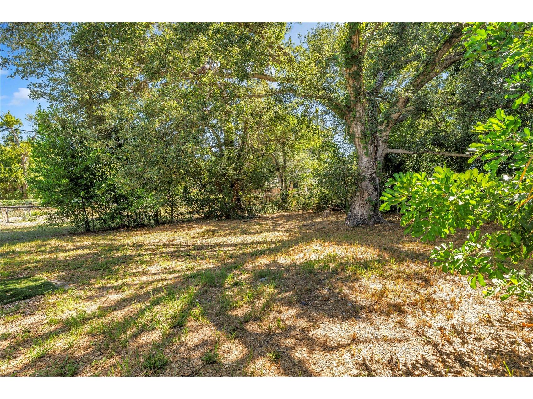 1537 39th Street S Saint Petersburg FL 33711 TB8522917 image37