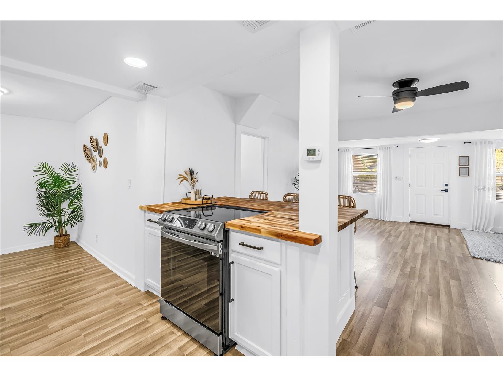 1537 39th Street S Saint Petersburg FL 33711 TB8522917 image7