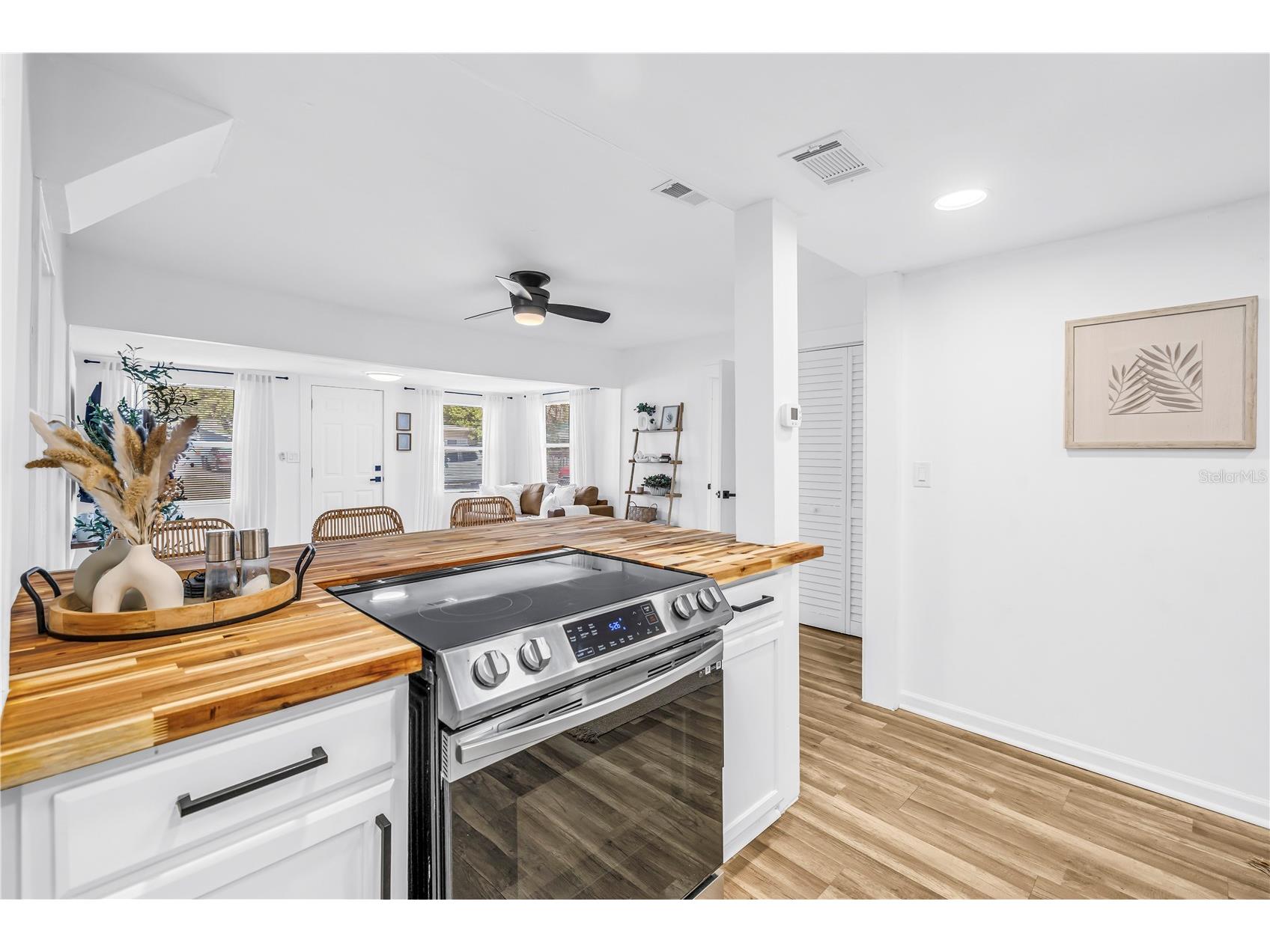 1537 39th Street S Saint Petersburg FL 33711 TB8522917 image8