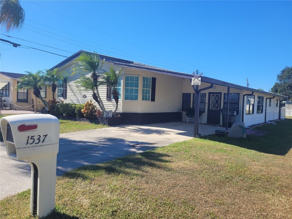 1537 Blue Lake Drive Lakeland FL 33801 - Blue Lake L4957068 image1