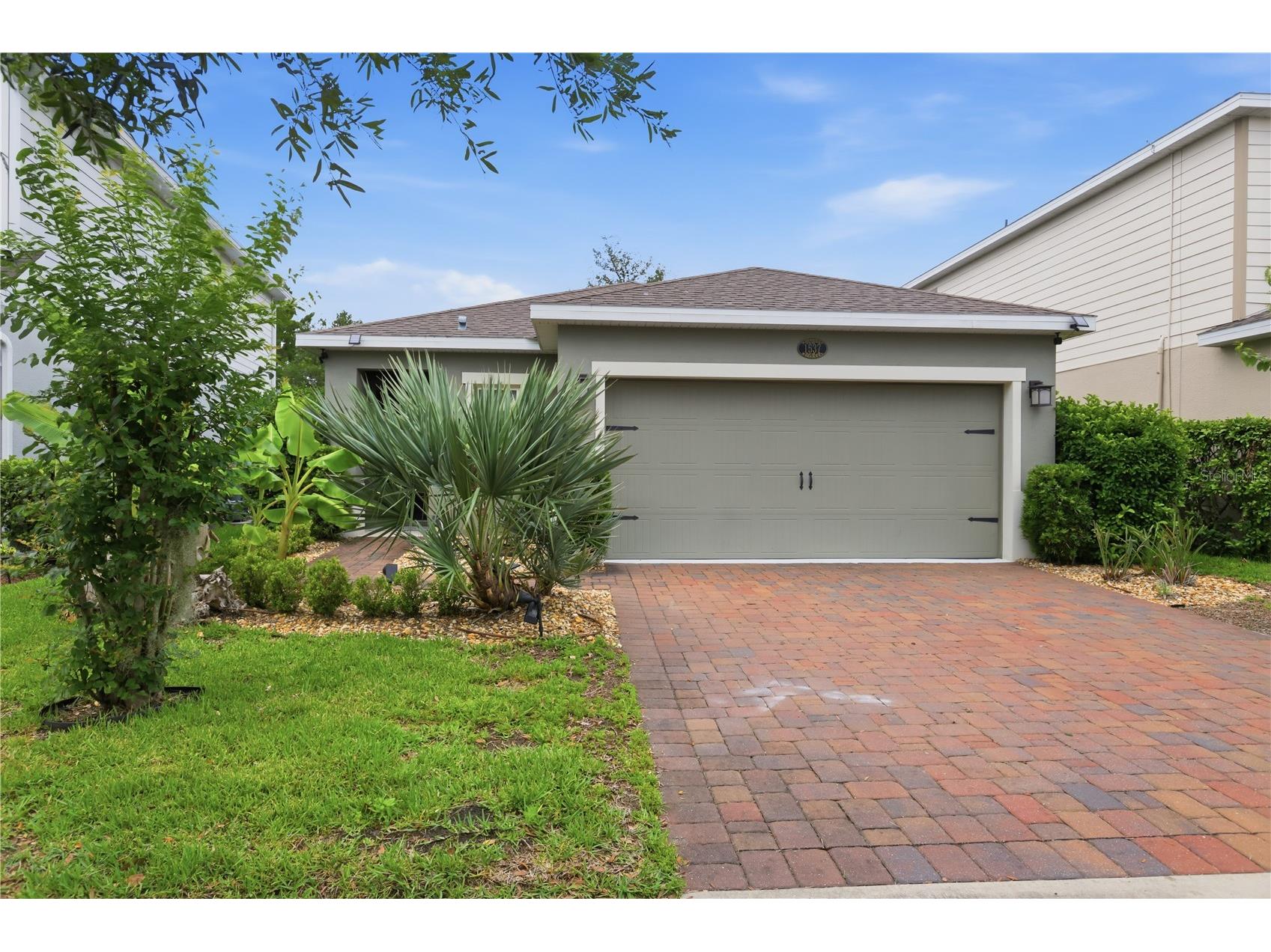 1537 Chelsea Manor Circle Deland FL 32724 V4949149 image1