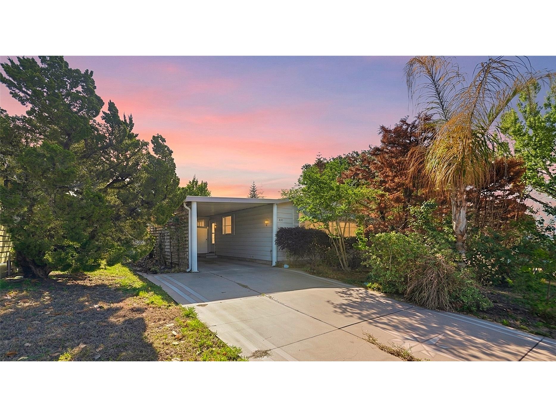 1537 Doral Circle Lady Lake FL 32159 TB8494337 image1
