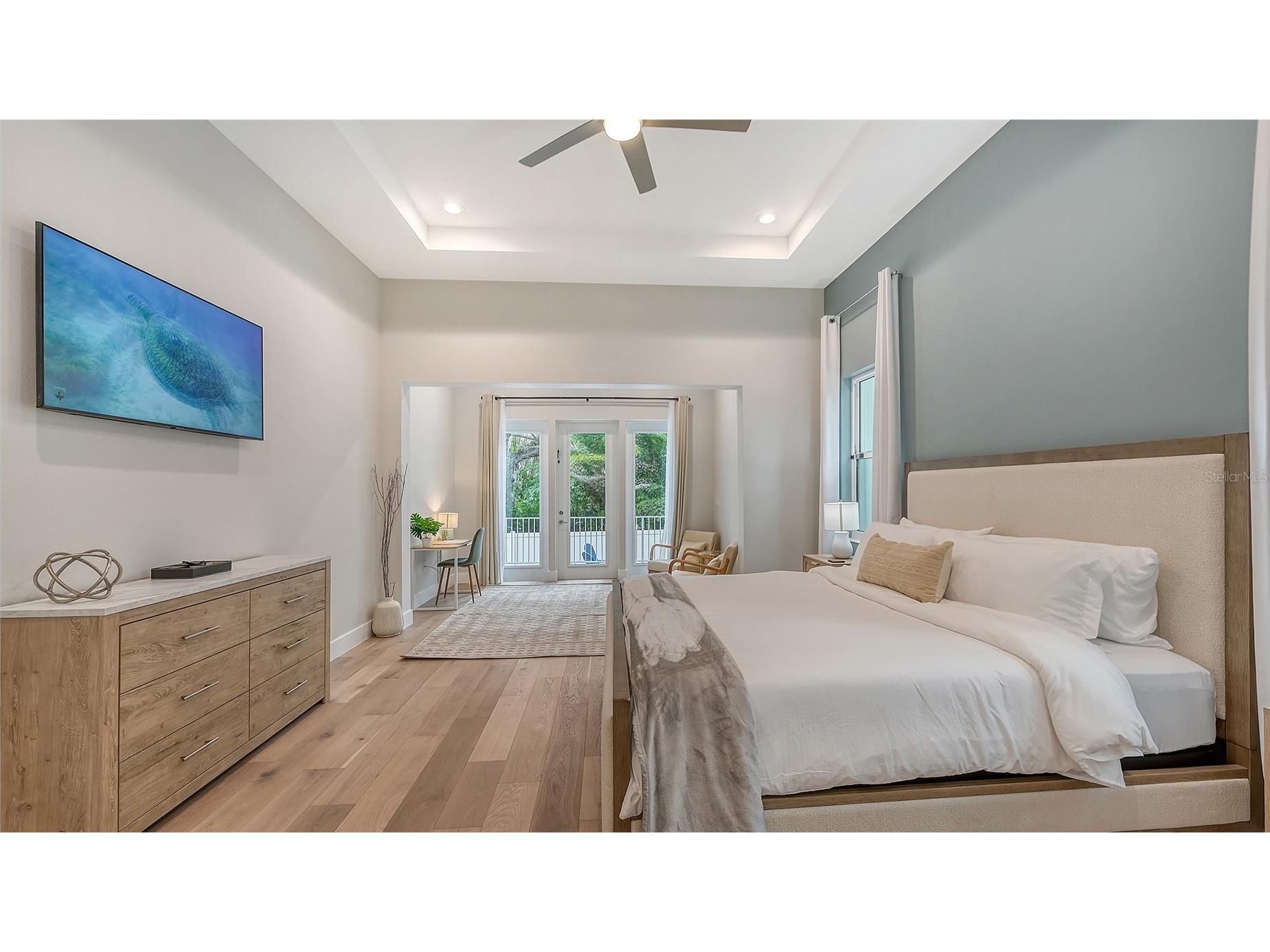 1537 Siesta Drive Sarasota FL 34239 A4692741 image34