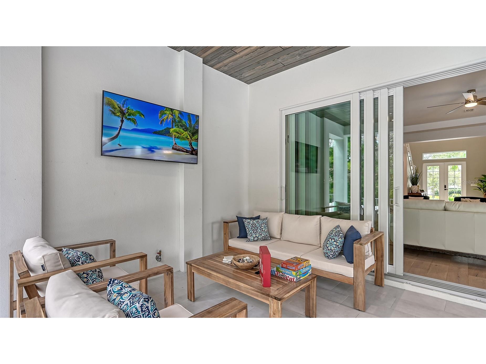 1537 Siesta Drive Sarasota FL 34239 A4692741 image73