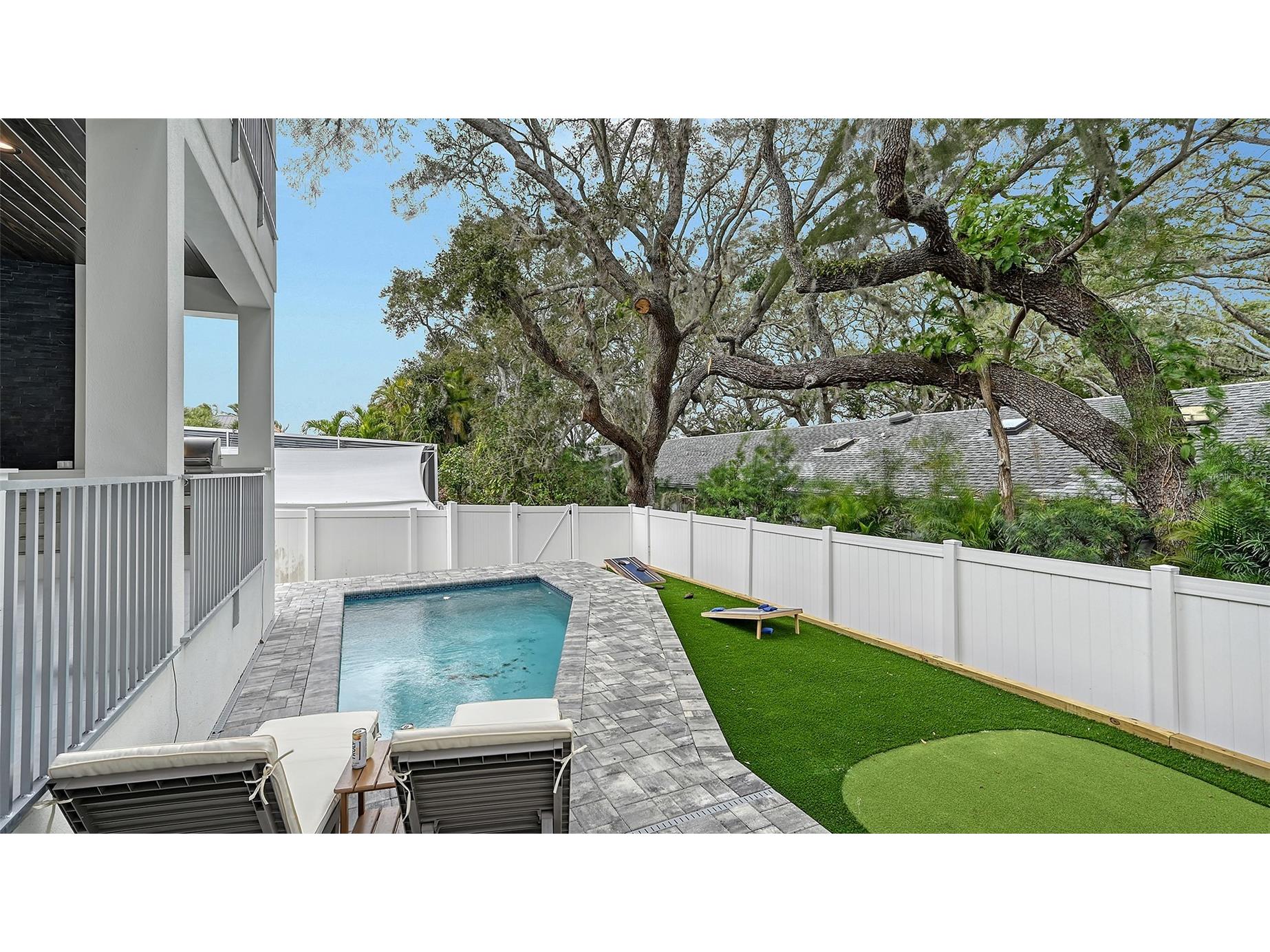 1537 Siesta Drive Sarasota FL 34239 A4692741 image79