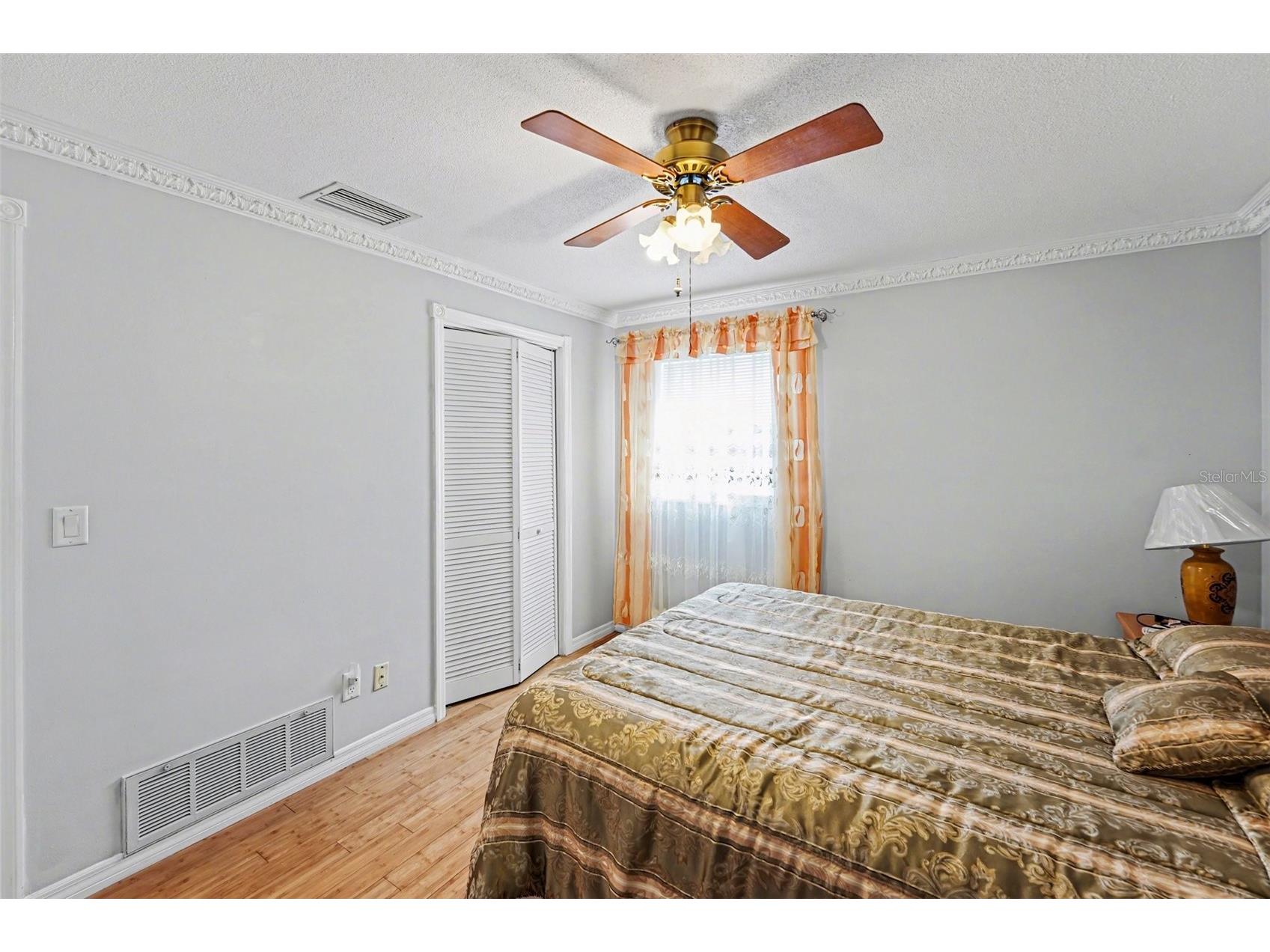 1538 S Lake Avenue Clearwater FL 33756 TB8491220 image11