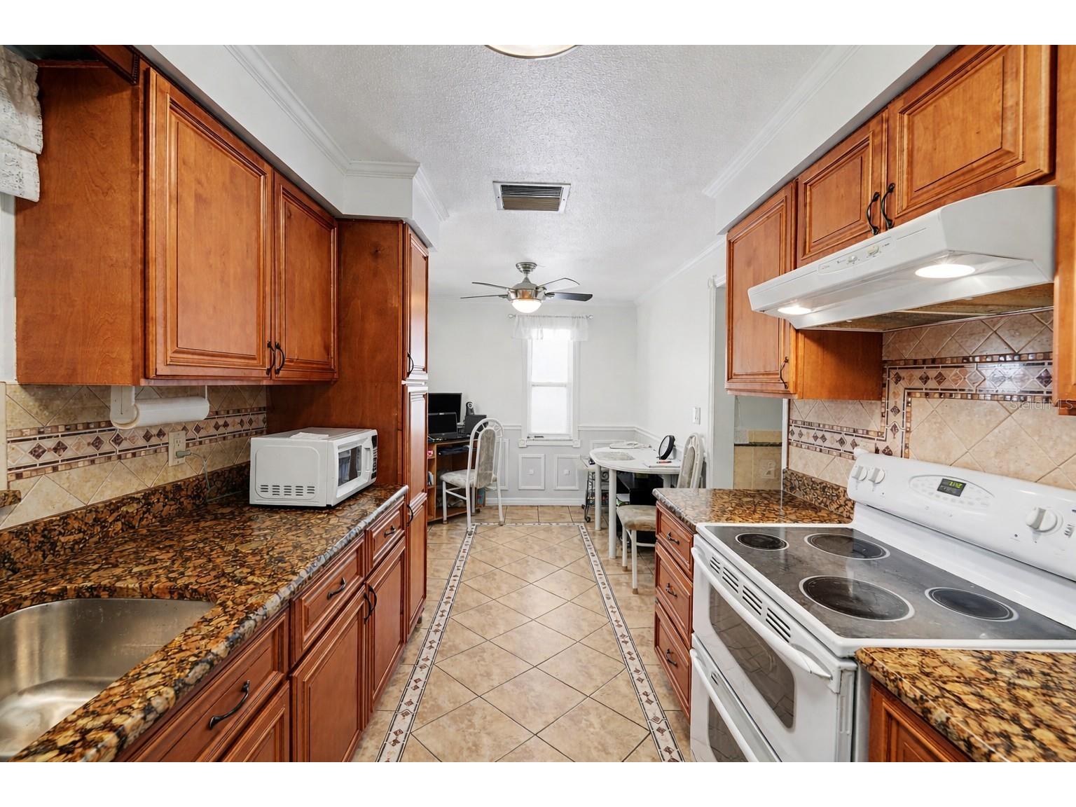 1538 S Lake Avenue Clearwater FL 33756 TB8491220 image8