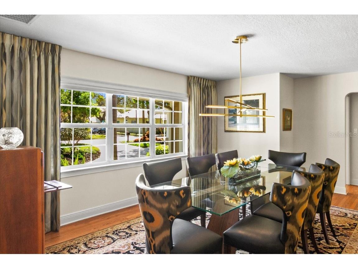 1538 S Orange Avenue Sarasota FL 34239 A4672485 image14