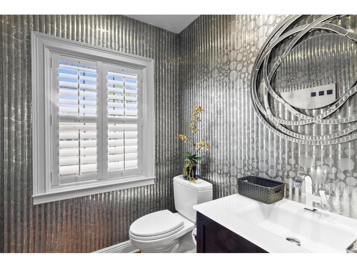 1538 S Orange Avenue Sarasota FL 34239 A4672485 image33