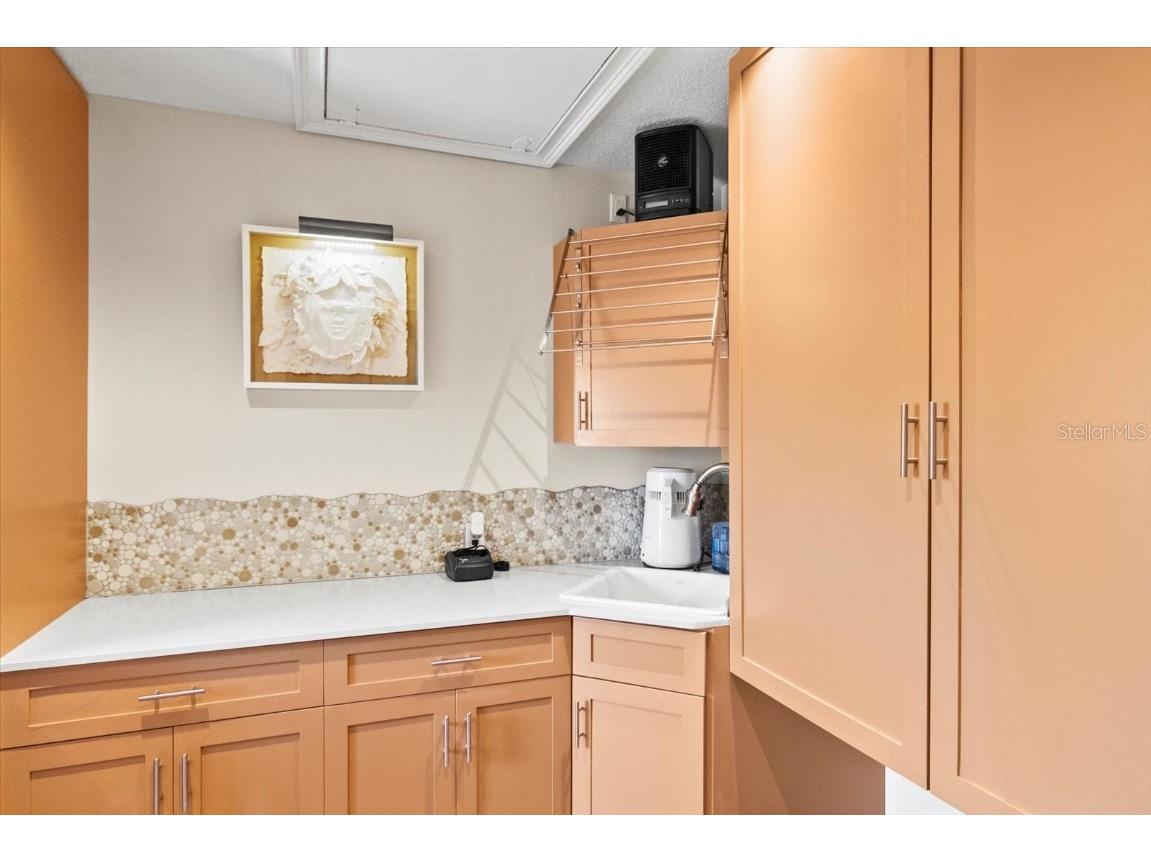 1538 S Orange Avenue Sarasota FL 34239 A4672485 image34