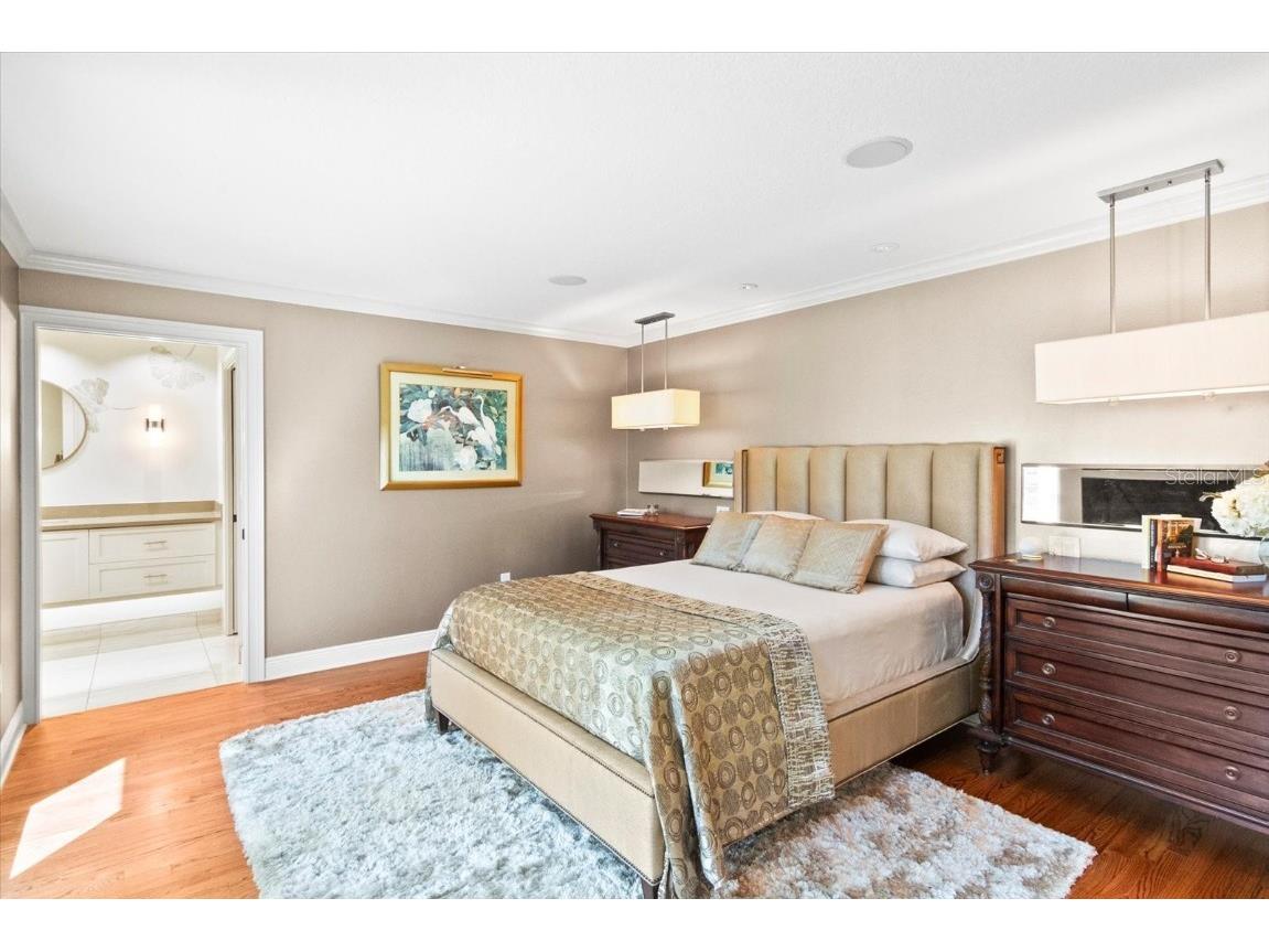 1538 S Orange Avenue Sarasota FL 34239 A4672485 image36