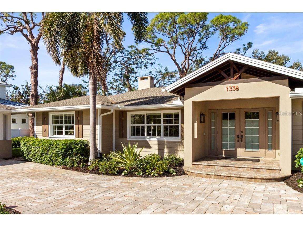 1538 S Orange Avenue Sarasota FL 34239 A4672485 image42