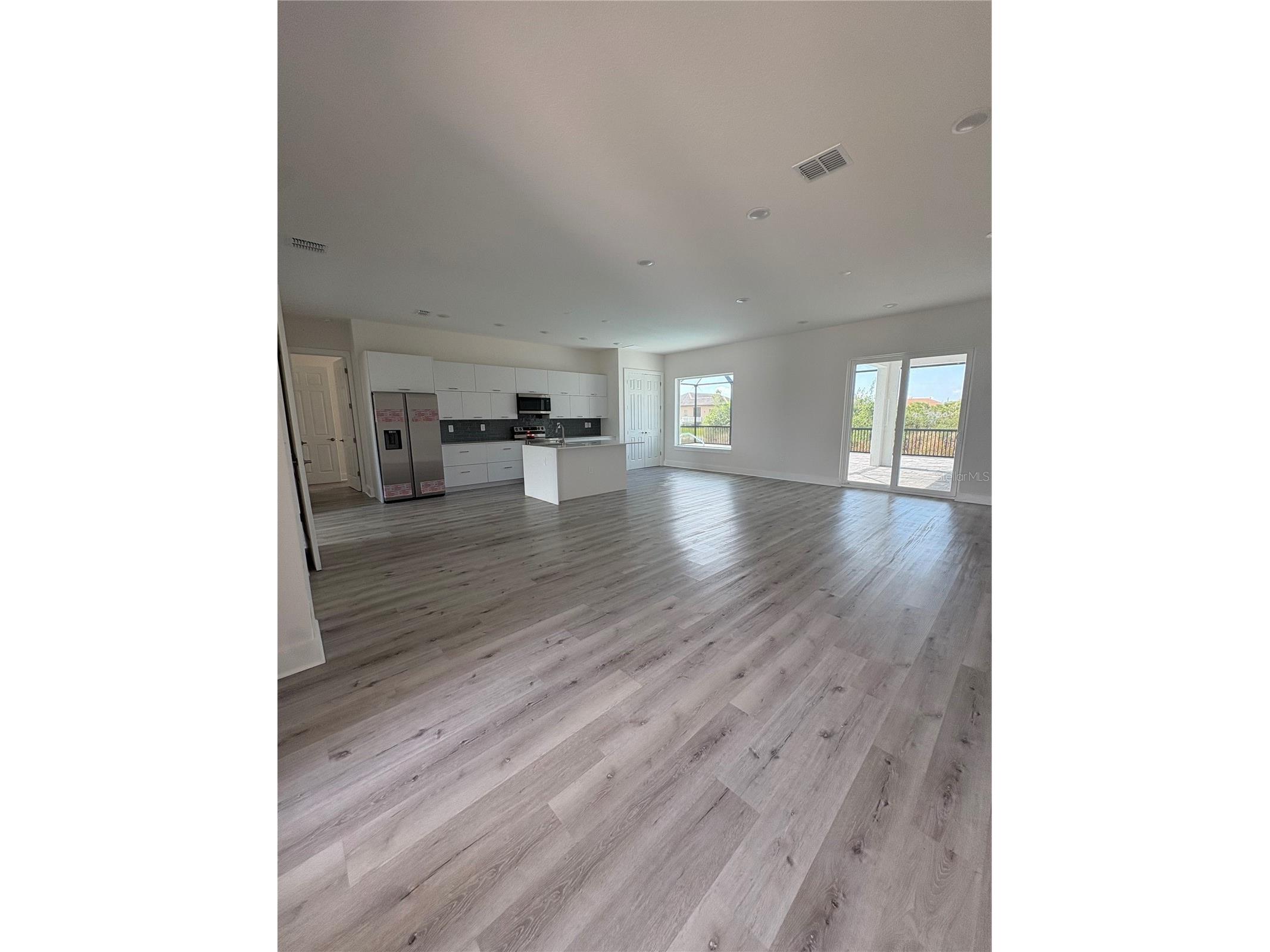 15384 Hennipen Circle Port Charlotte FL 33981 - LAKELAND WATERWAY D6147294 image2