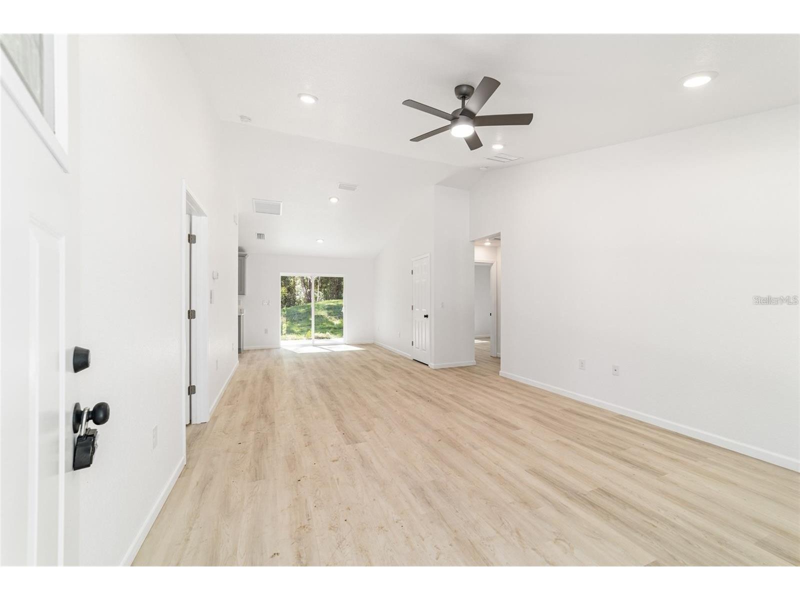 15388 SW 26th Place Ocala FL 34481 OM719676 image3