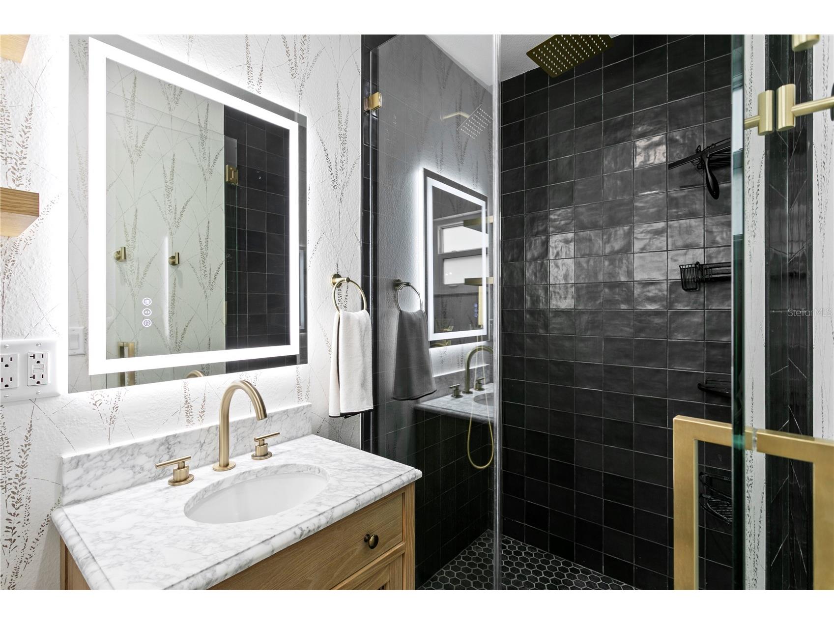 154 45th Avenue NE Saint Petersburg FL 33703 TB8531413 image29