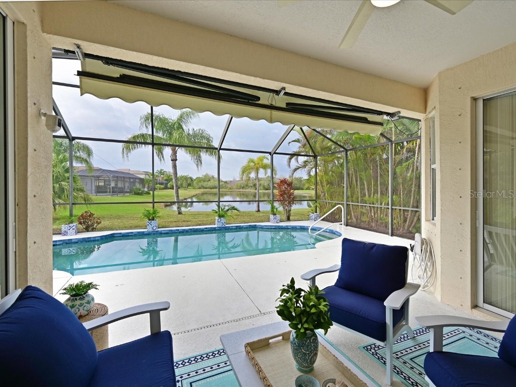 154 Bridgewater Court Bradenton FL 34212 - COMMUNITY POND A4595878 image1