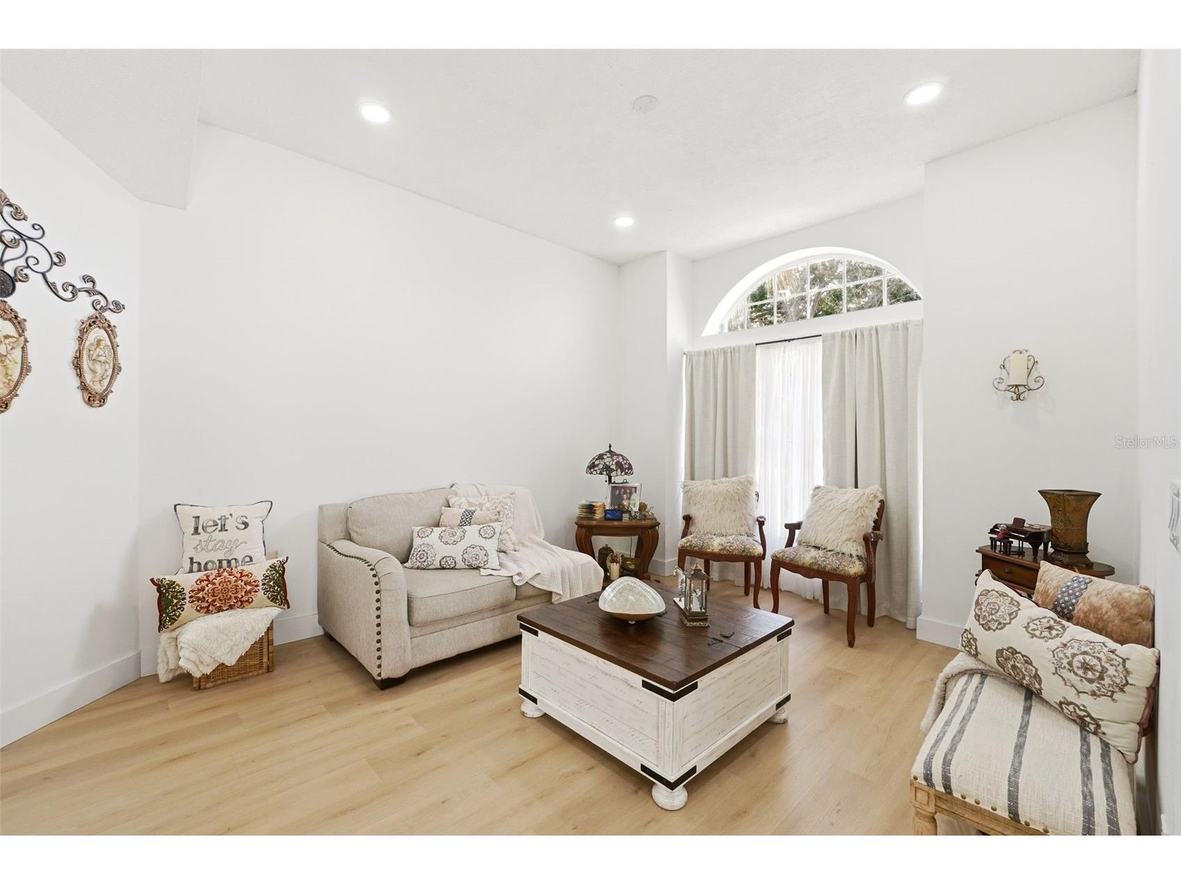154 Hidden Springs Circle Kissimmee FL 34743 O6411797 image17
