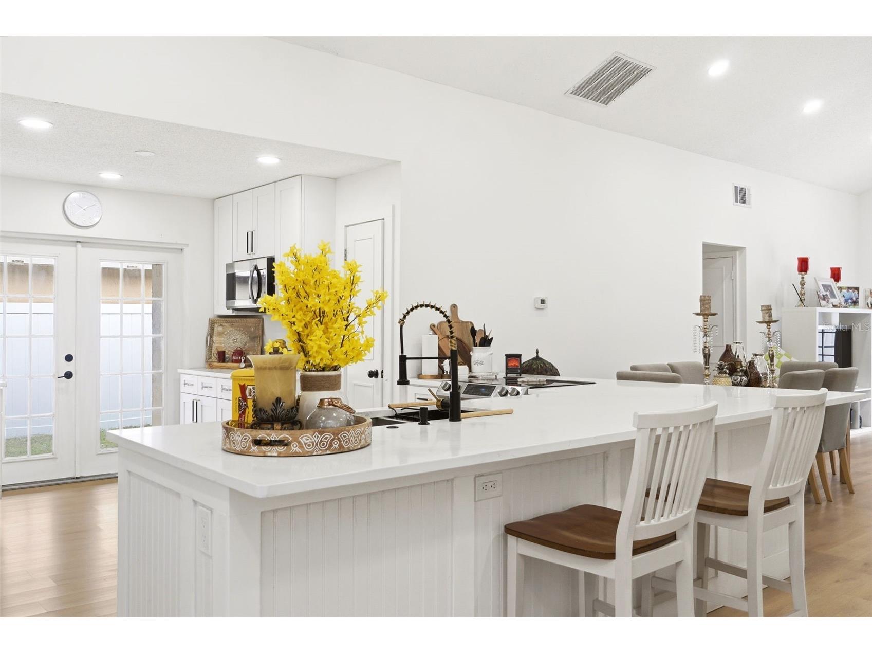 154 Hidden Springs Circle Kissimmee FL 34743 O6411797 image9