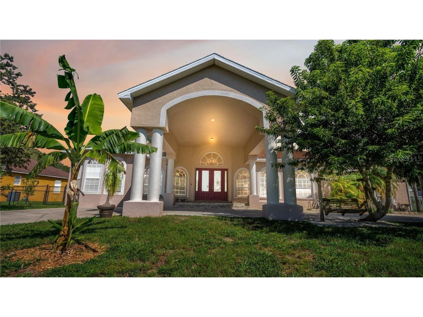 154 Lake Thomas Drive Winter Haven FL 33880 - LAKE THOMAS L4938078 image1