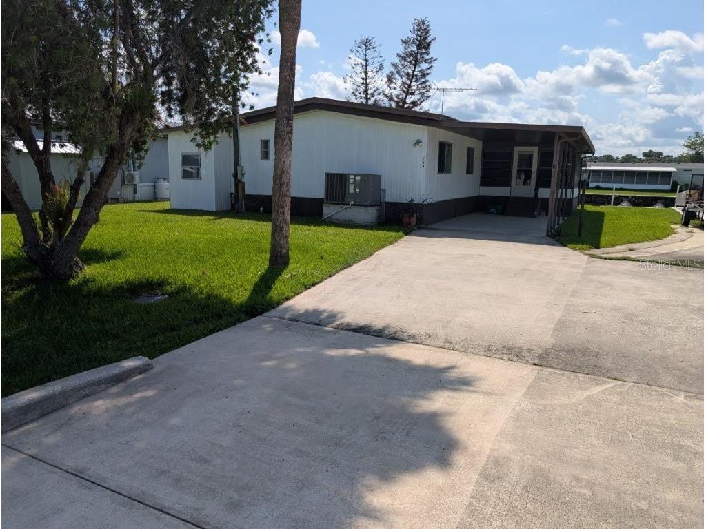 154 Moonlite Drive Welaka FL 32193 V4949895 image2