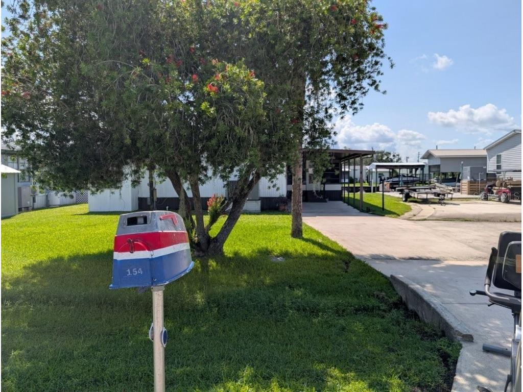 154 Moonlite Drive Welaka FL 32193 V4949895 image6