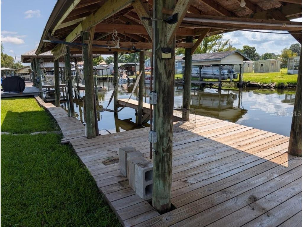154 Moonlite Drive Welaka FL 32193 V4949895 image9