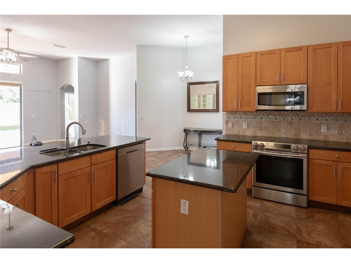 1540 Clapton Drive Deland FL 32720 V4945868 image27