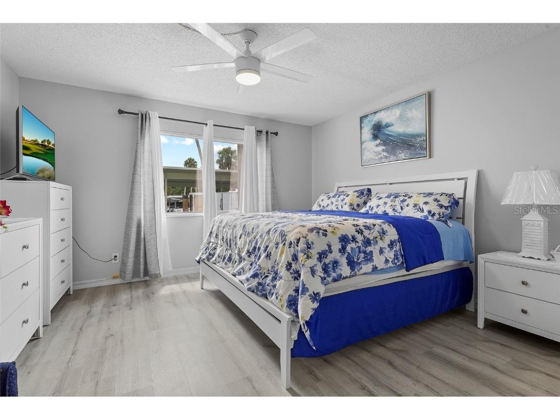 1540 Glen Oaks Drive E #B134 Sarasota FL 34232 A4664941 image6