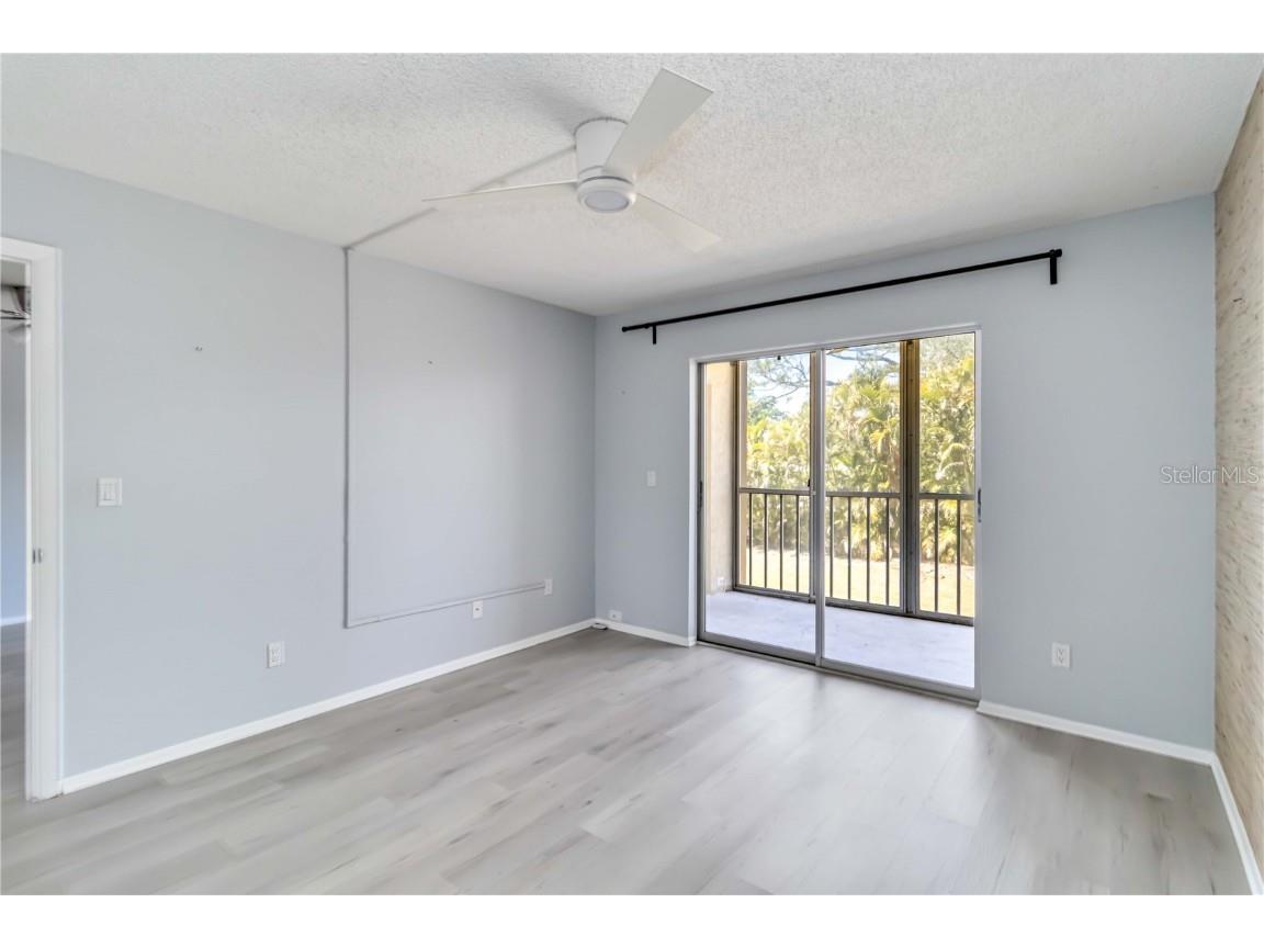 1540 Glen Oaks Drive E #B225 Sarasota FL 34232 A4648868 image21