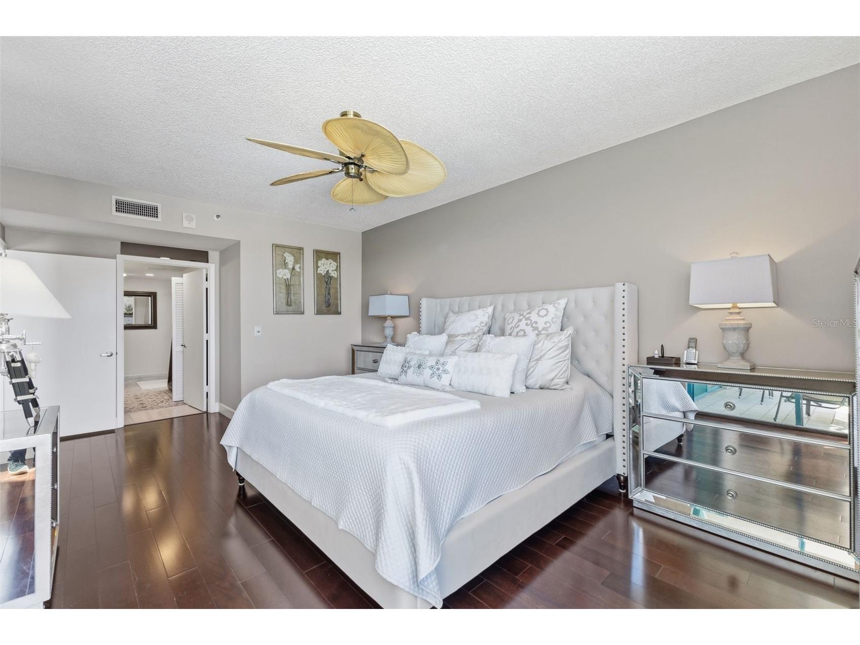 1540 Gulf Boulevard #2102 Clearwater Beach FL 33767 - GULF TB8487888 image19