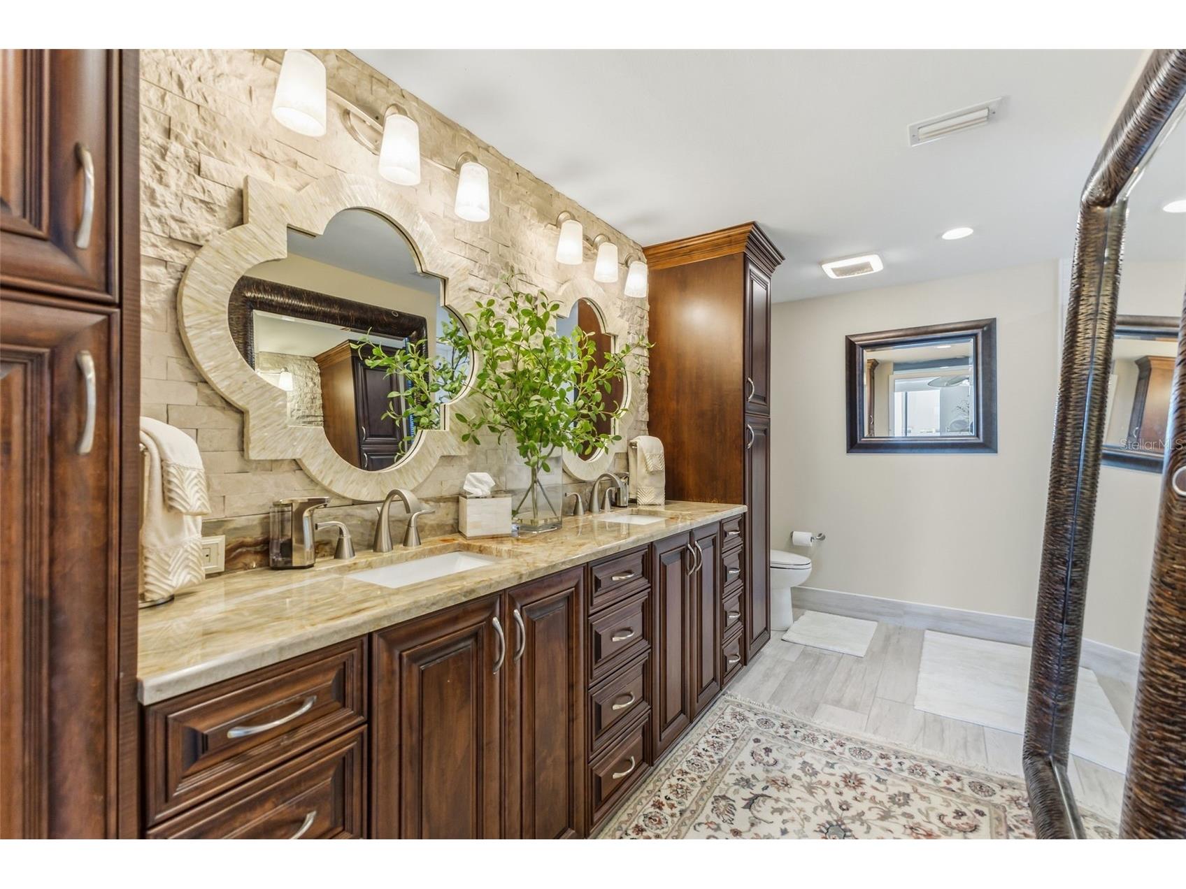 1540 Gulf Boulevard #2102 Clearwater Beach FL 33767 - GULF TB8487888 image20