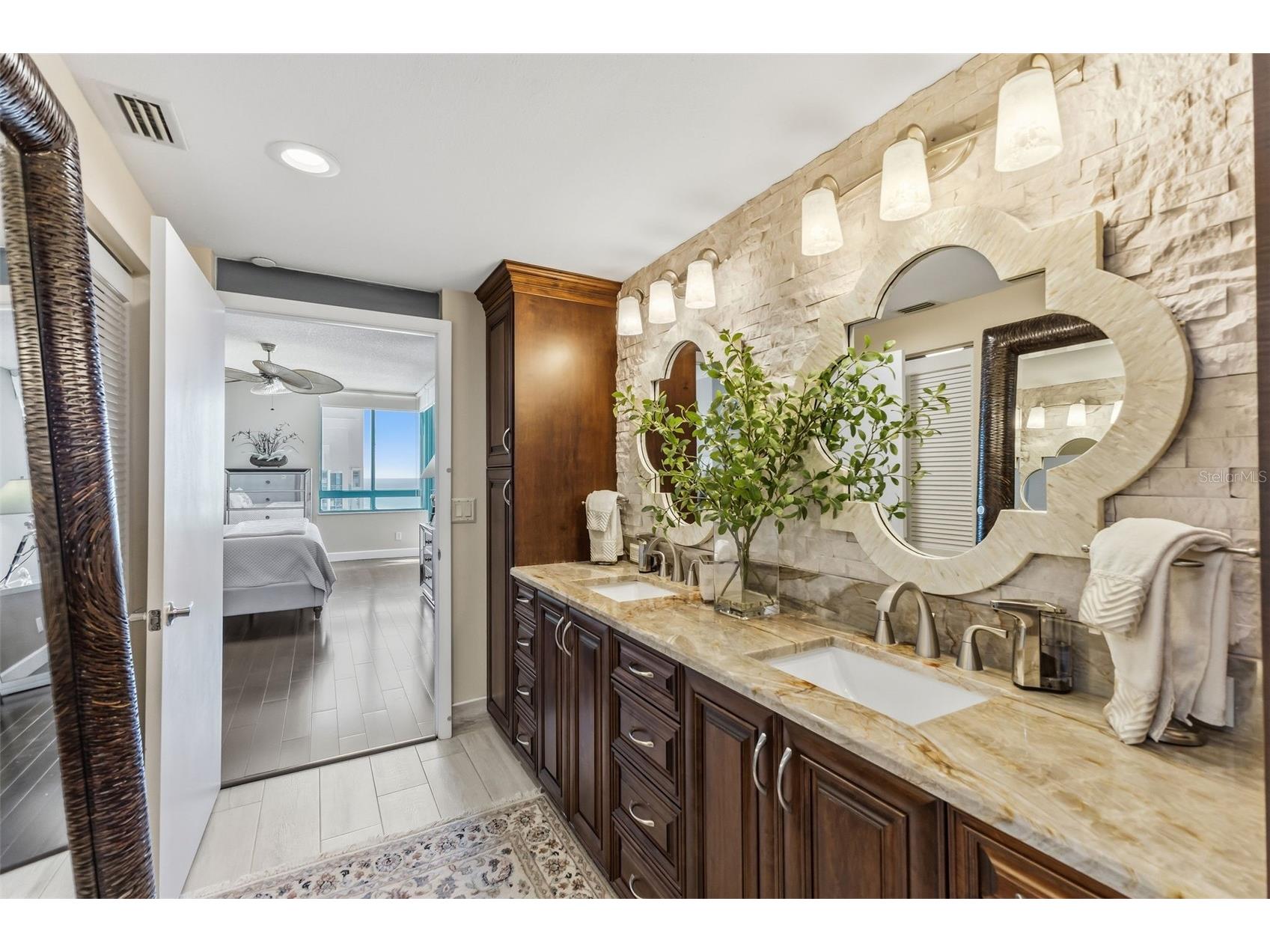 1540 Gulf Boulevard #2102 Clearwater Beach FL 33767 - GULF TB8487888 image22