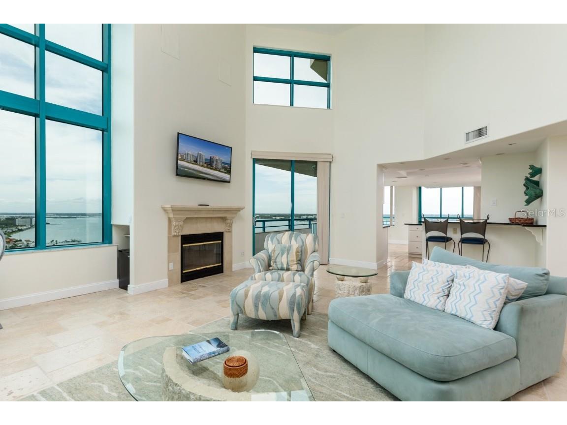 1540 Gulf Boulevard #PH7 Clearwater Beach FL 33767 - GULF OF MEXICO TB8350738 image13