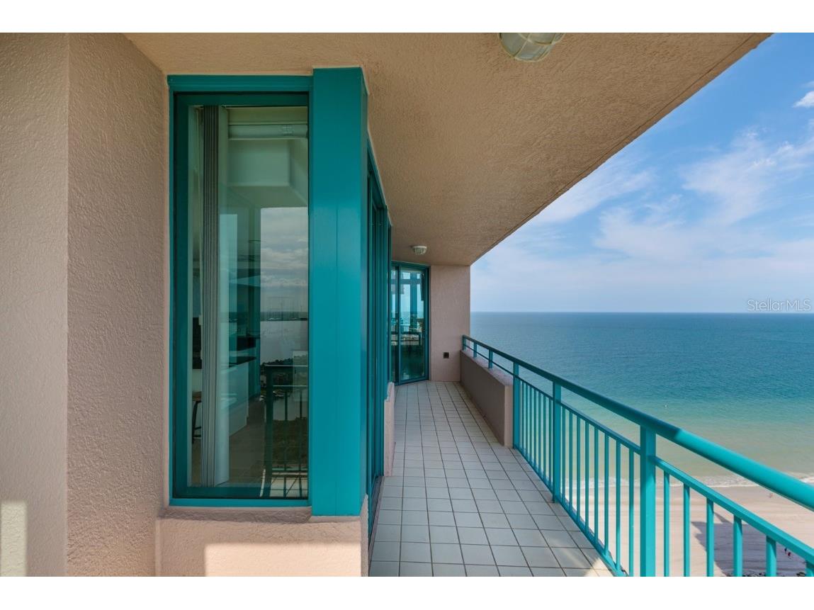 1540 Gulf Boulevard #PH7 Clearwater Beach FL 33767 - GULF OF MEXICO TB8350738 image22